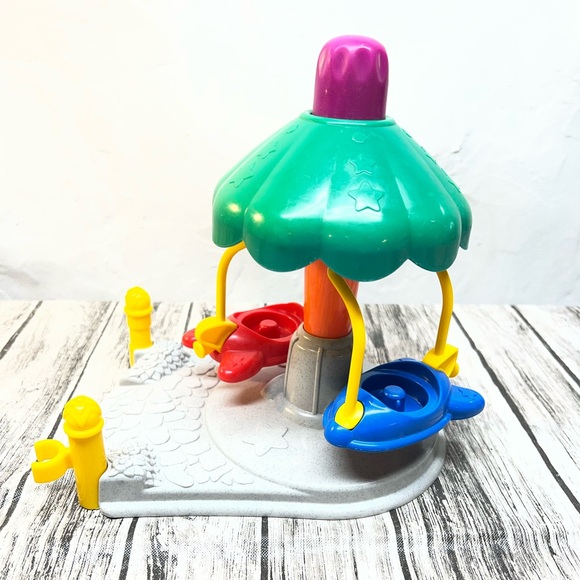 Fisher Price Little People Carnival Spin Rocket 2003 - Picture 2 of 5